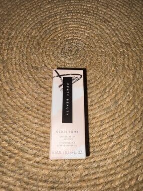 Fenty Beauty Gloss Bomb Universal Lip Luminizer - Pink/Peach